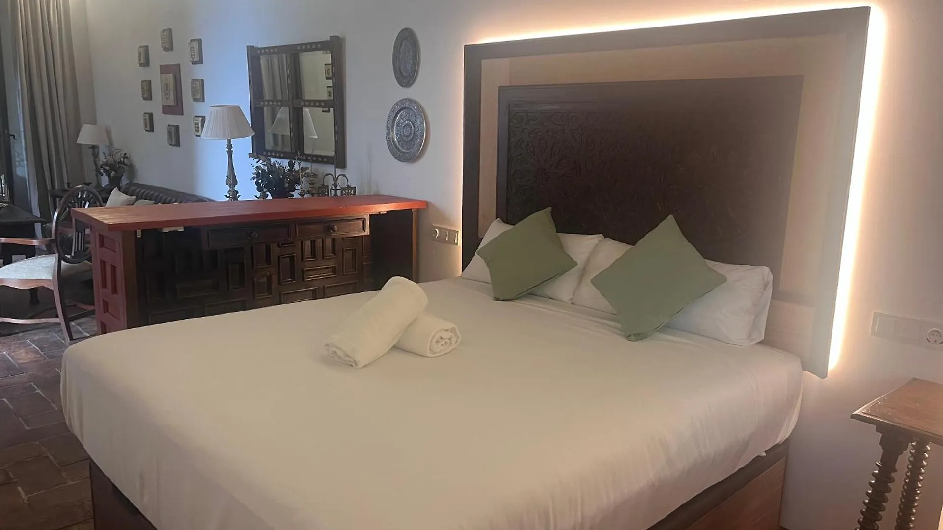 Historic Open House Cordoba-Casa De Las Cabezas Spain